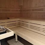 Strandhotel 61 Apartman 4*